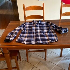 GAP Men's Blue and White Checkered Button-Down Shirt